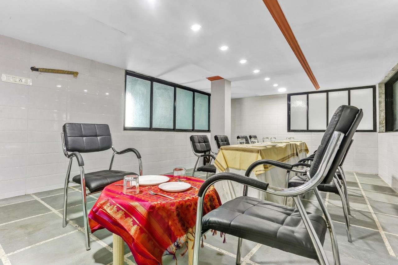 OYO Flagship 83396 Hotel Vinyasa Residency Mumbai Bagian luar foto