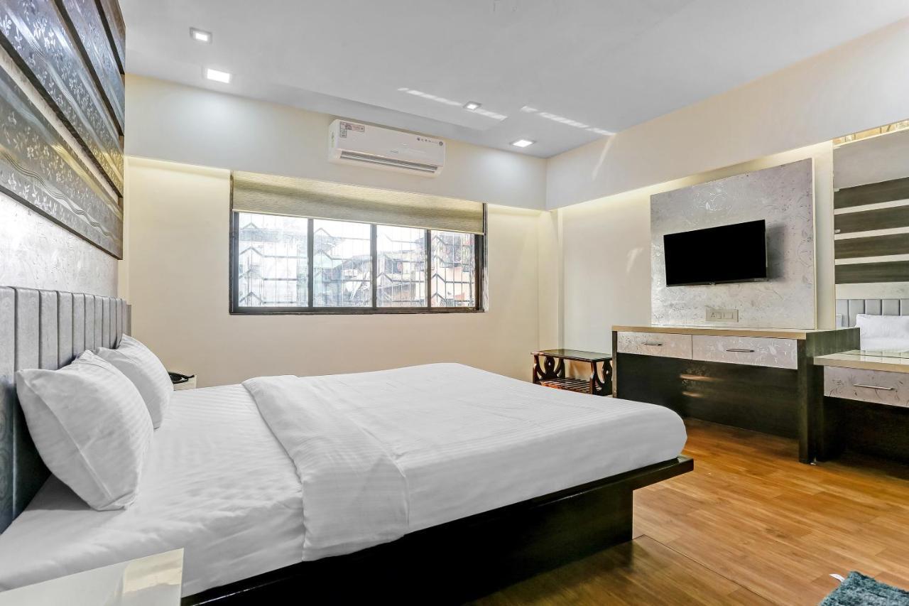 OYO Flagship 83396 Hotel Vinyasa Residency Mumbai Bagian luar foto
